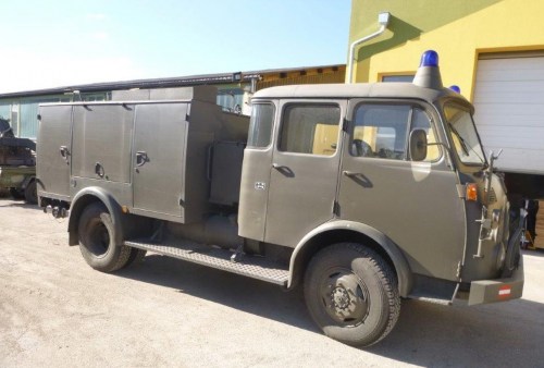 Steyr 680 und Saurer Ketten 015